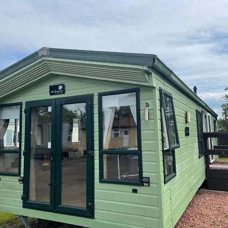 2-Bedroom Caravan In Uddingston, Glasgow Exterior photo
