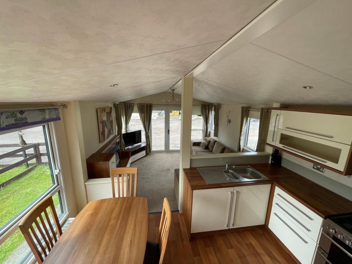 2-bedroom Caravan In Uddingston, Glasgow *