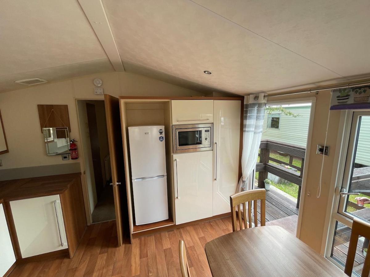 Chalet 2-bedroom Caravan In Uddingston, Glasgow *