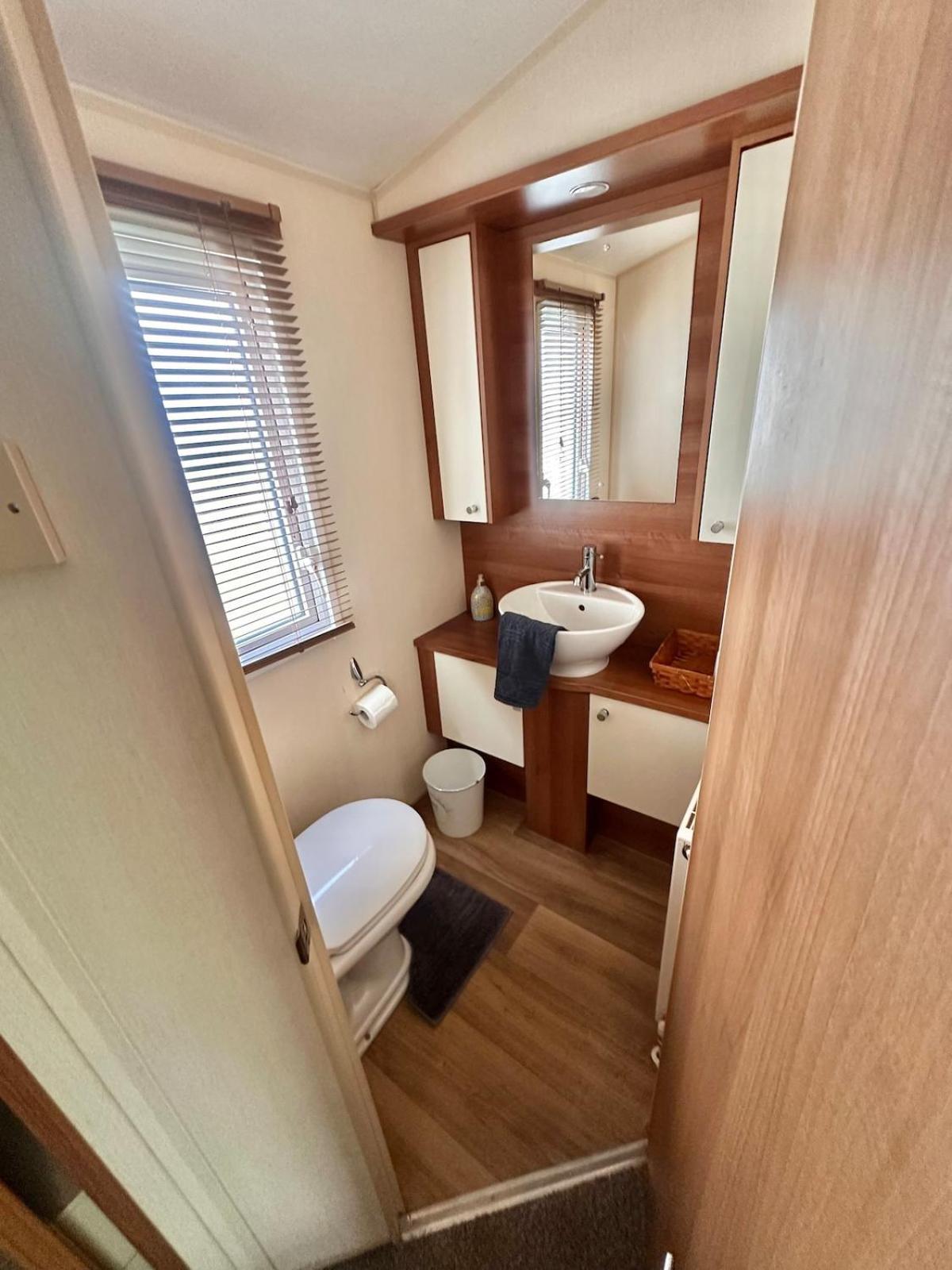 2-bedroom Caravan In Uddingston, Glasgow Chalet Uddingston