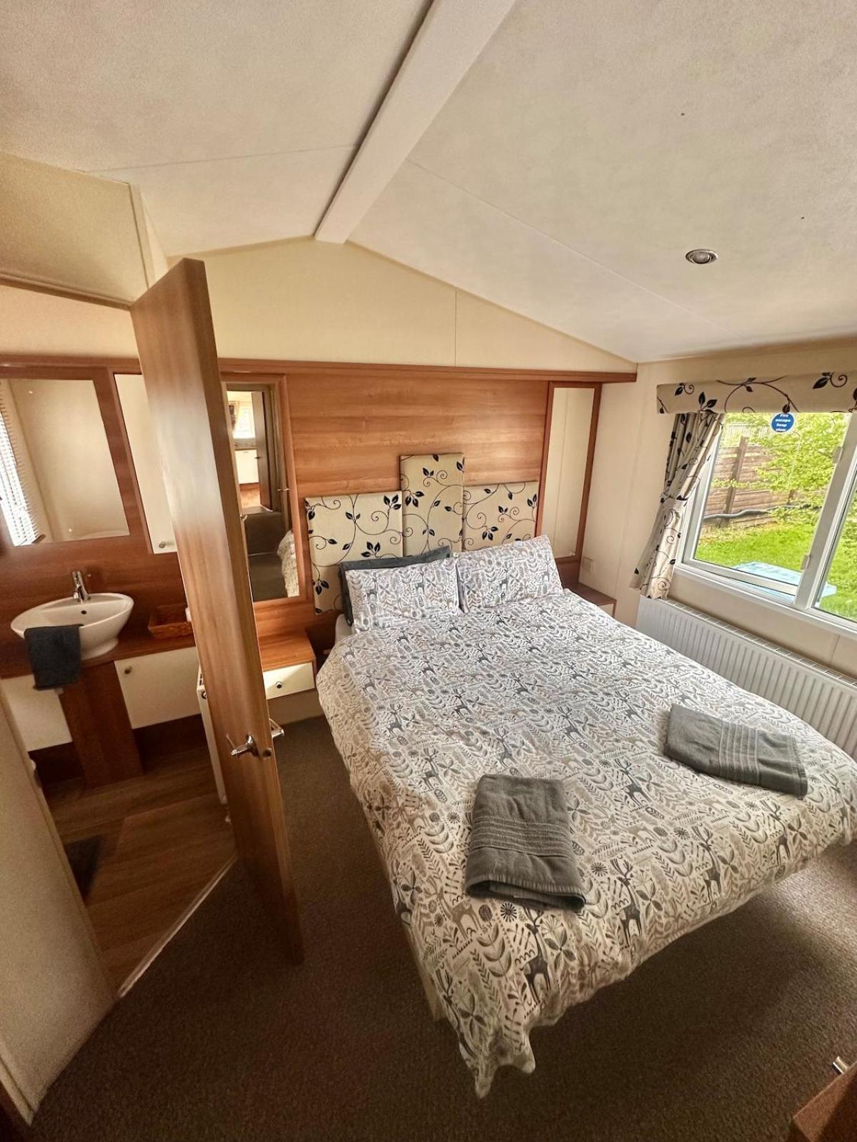 2-bedroom Caravan In Uddingston, Glasgow Uddingston